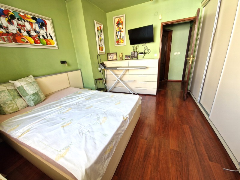 Продава  Мезонет град Плевен , Идеален център , 141 кв.м | 39141454 - изображение [15]