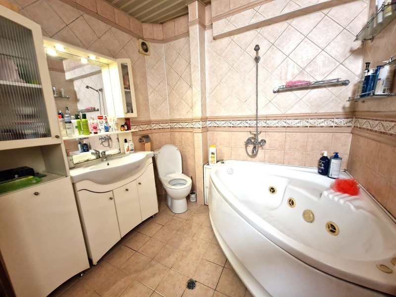 Продава  Мезонет град Плевен , Идеален център , 141 кв.м | 39141454 - изображение [16]