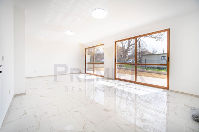 En venta  Casa región Dóbrich , Obrochishte , 110 metros cuadrados | 43295915 - imagen [5]