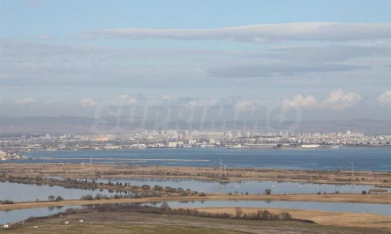 Продава ПАРЦЕЛ в град Бургас, с. Твърдица - 3700 кв.м / 185 000 € » 361 828.55 лв., СУПРИММО - БУРГАС