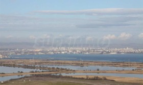Trama Tvardica, Burgas