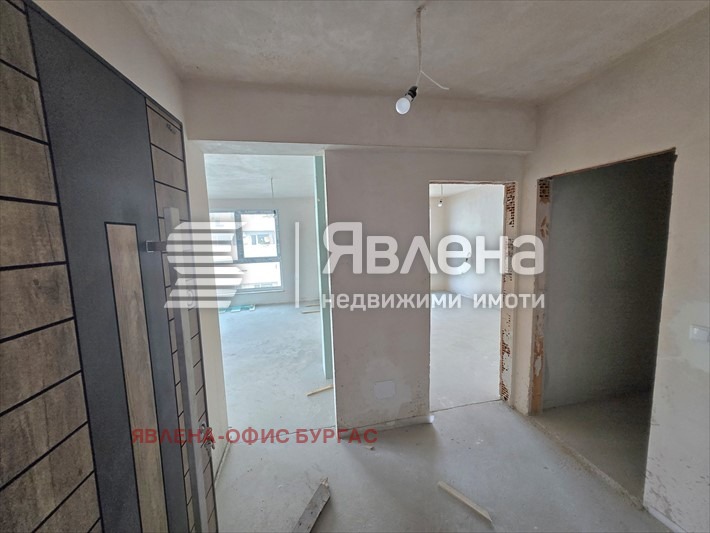 Продава 2-СТАЕН, гр. Бургас, област Бургас, снимка 2 - Апартаменти - 52459940