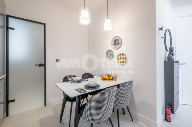 Na sprzedaż  2 sypialnie Sofia , Centar , 98 mkw | 43255189 - obraz [8]