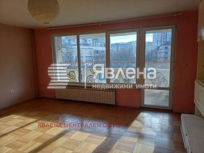 Продава 3-СТАЕН, гр. София, Дианабад, снимка 2 - Апартаменти - 53820706