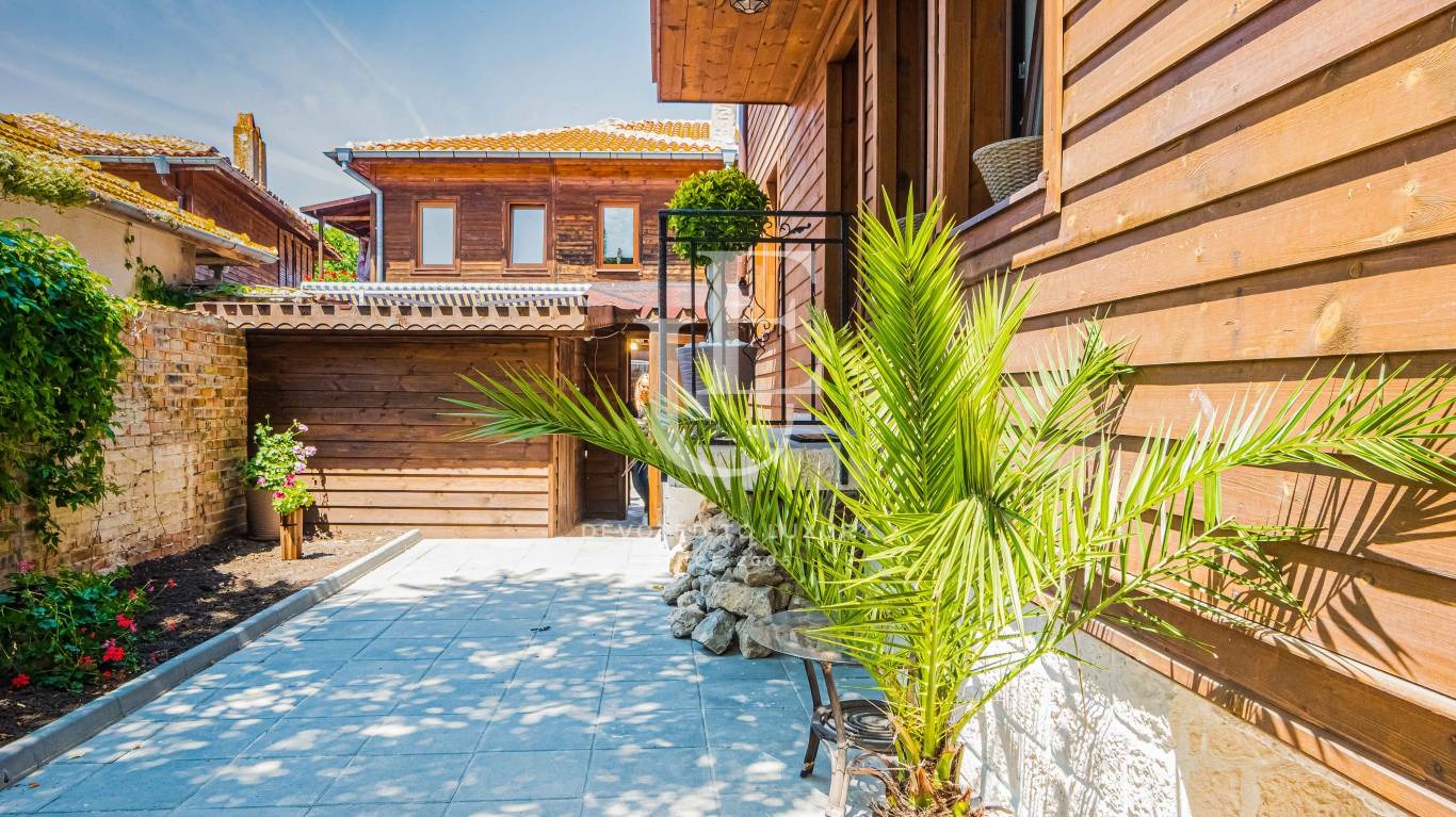 Продава КЪЩА, гр. Несебър, област Бургас, снимка 2 - Къщи - 41502811