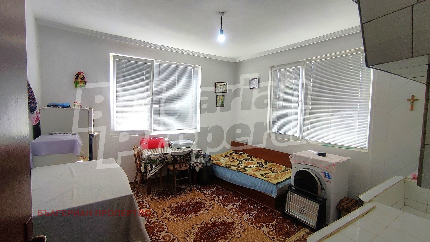 Продава КЪЩА, с. Ягода, област Стара Загора, снимка 11 - Къщи - 54275751