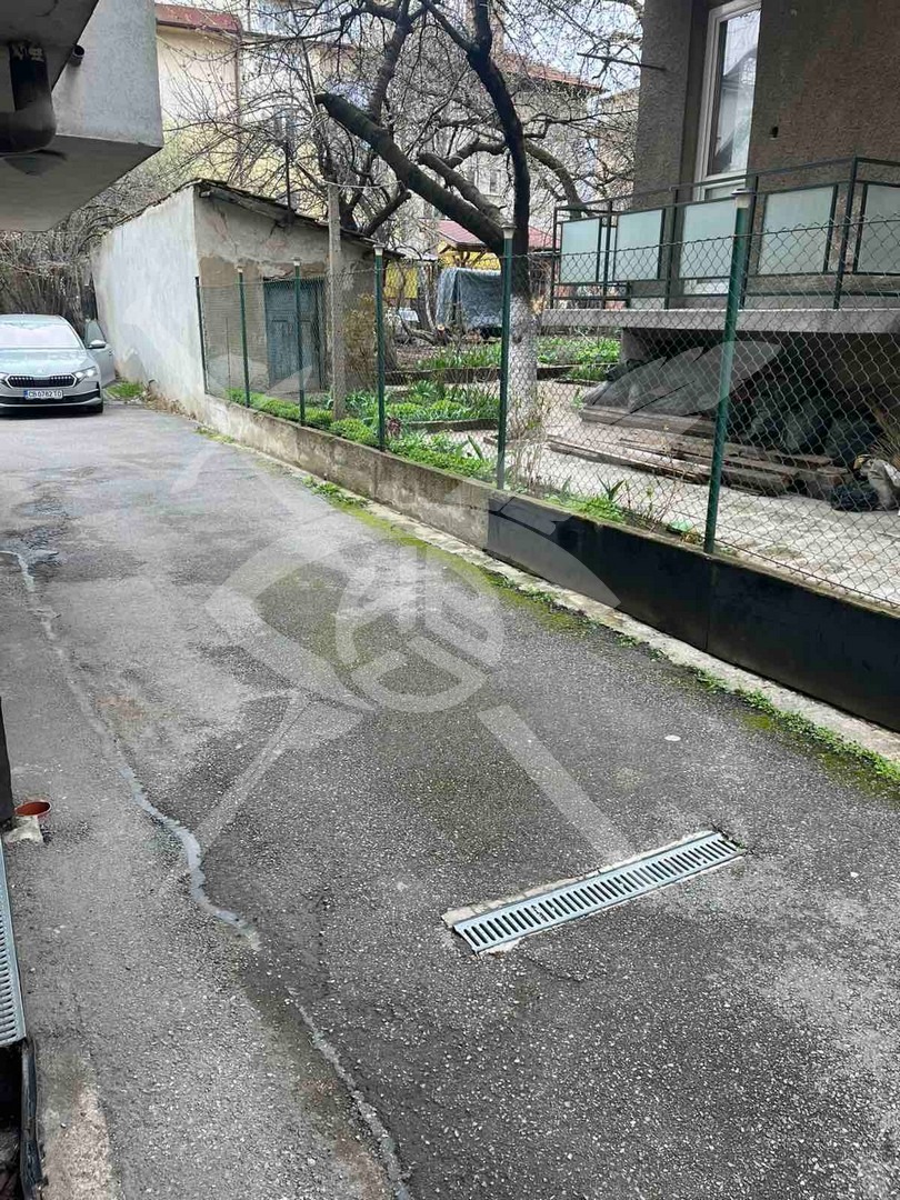 Продава ГАРАЖ, ПАРКОМЯСТО, гр. София, Редута, снимка 6 - Гаражи и паркоместа - 54105278