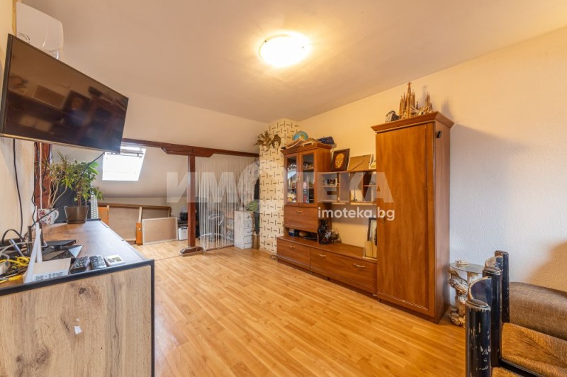 Продава 3-СТАЕН, гр. Варна, Цветен квартал, снимка 12 - Апартаменти - 52164540