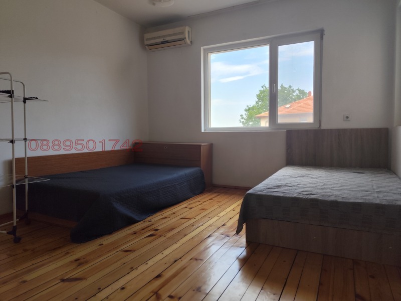 Myytävänä  Talon kerros Šumen , Tsentar , 96 neliömetriä | 38948719 - kuva [16]