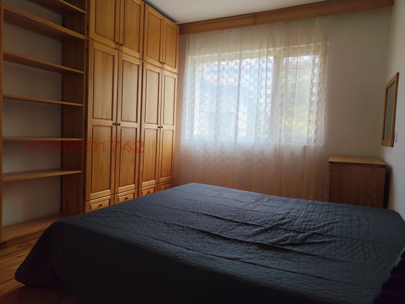 Myytävänä  Talon kerros Šumen , Tsentar , 96 neliömetriä | 38948719 - kuva [14]