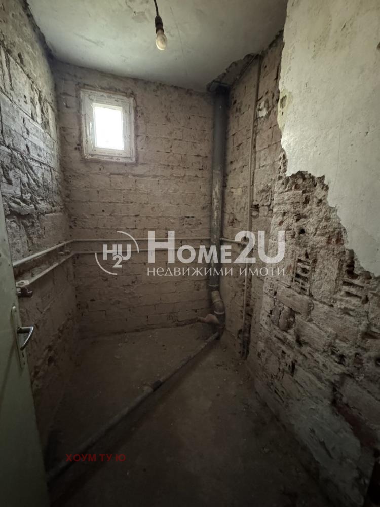 Продава КЪЩА, гр. Радомир, област Перник, снимка 15 - Къщи - 54474392