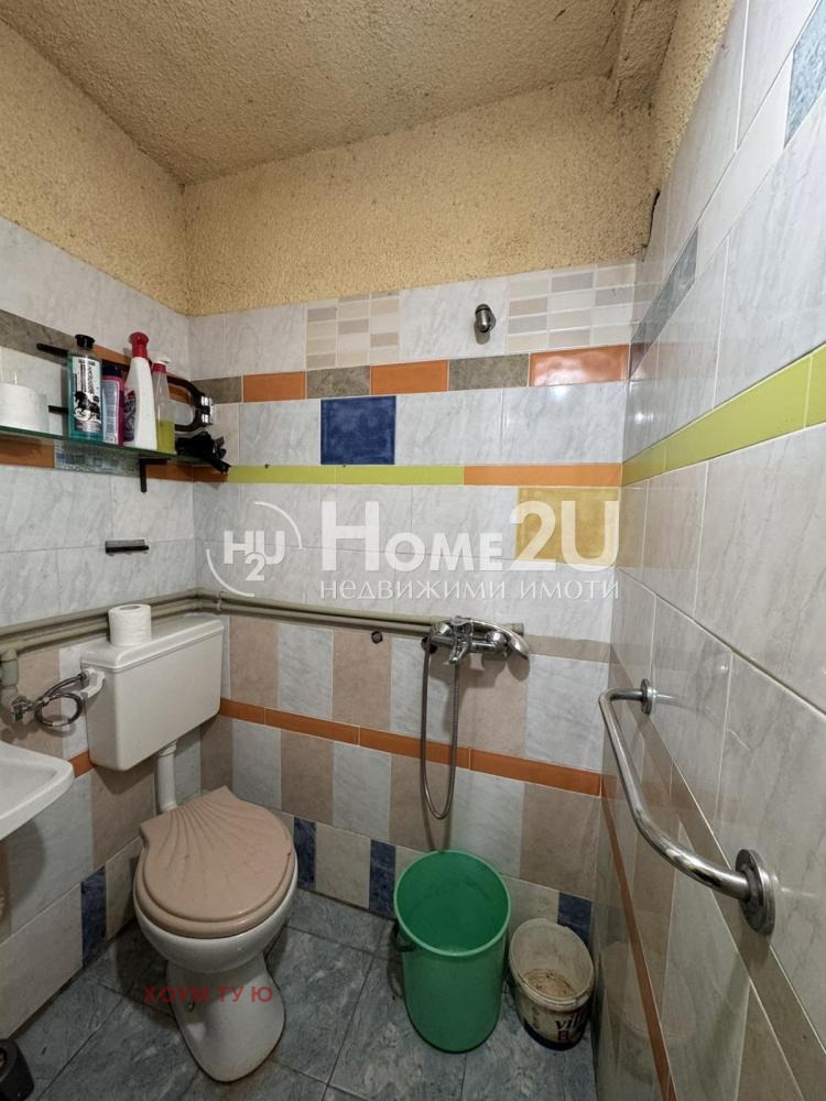 Продава КЪЩА, гр. Радомир, област Перник, снимка 14 - Къщи - 54474392