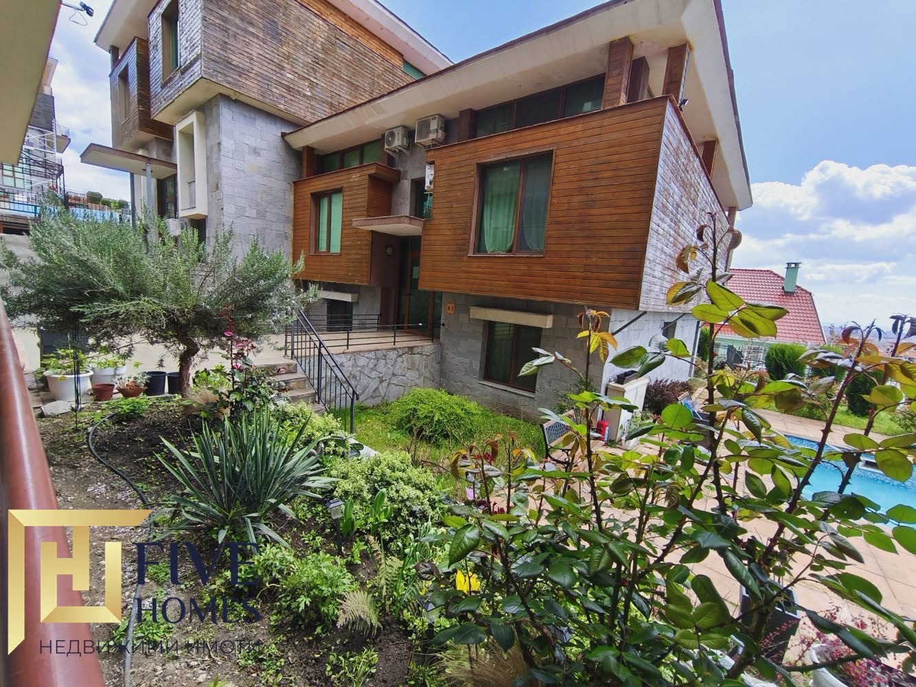 Продава 2-СТАЕН, гр. Несебър, област Бургас