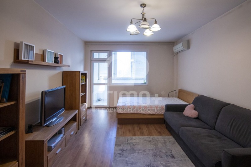 Na prodej  1 ložnice Sofia , Banišora , 76 m2 | 94541348