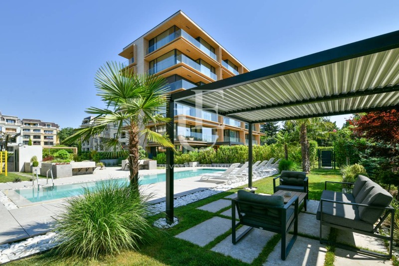Продава 4-СТАЕН, град Варна, к.к. Св.Св. Константин и Елена • 1700000 € • 73817087 — Holmes.bg