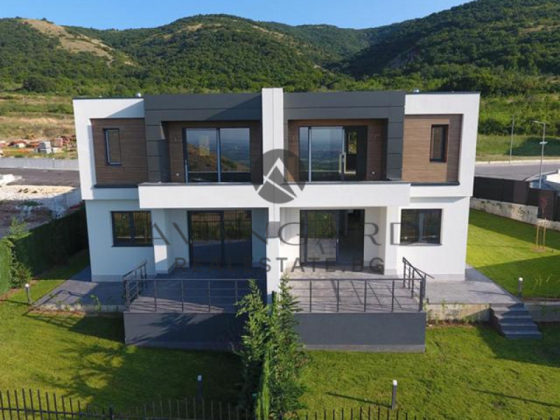 Na prodej  Dům oblast Plovdiv , Markovo , 208 m2 | 52880144