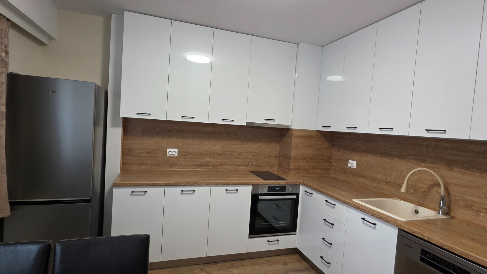Продава 3-СТАЕН, гр. Пазарджик, Център