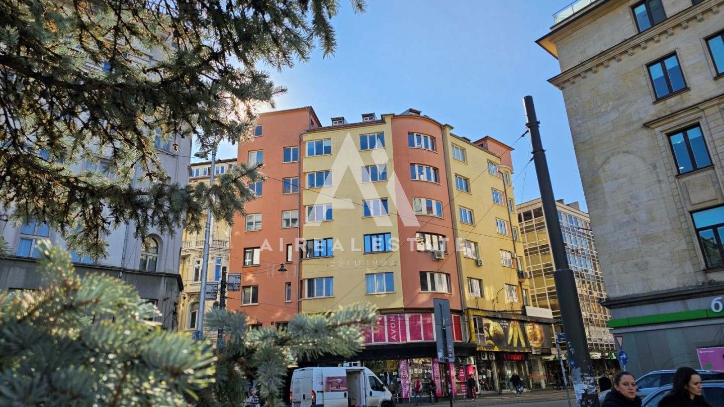 Продава МНОГОСТАЕН, гр. София, Център, снимка 17 - Апартаменти - 54291883