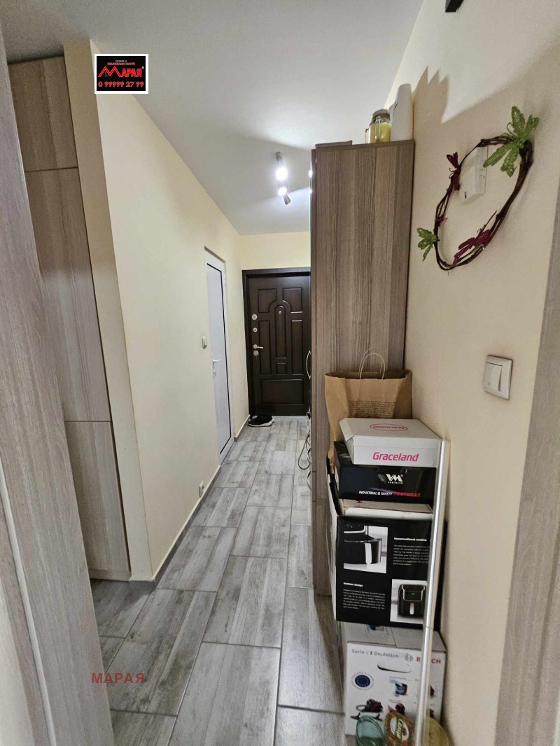 Продава  2-стаен град Русе , Възраждане , 62 кв.м | 92946289 - изображение [2]