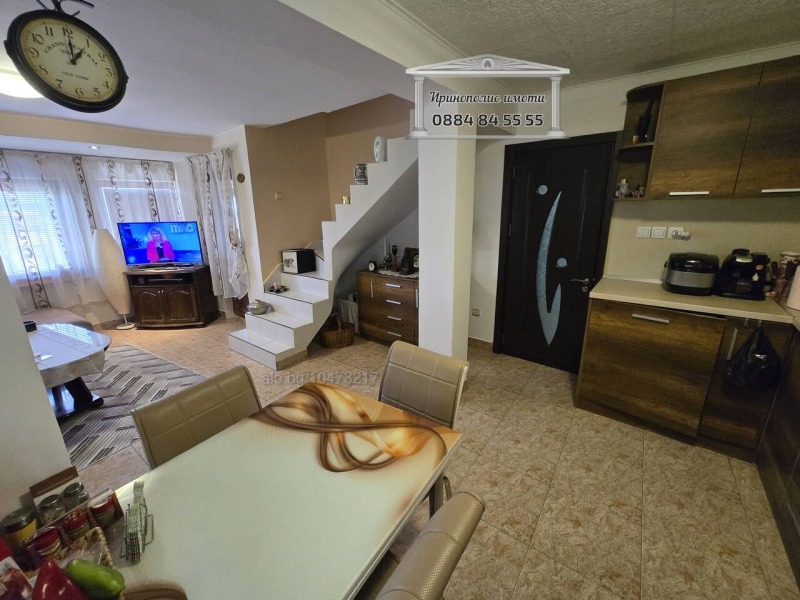 Продава МЕЗОНЕТ, град Стара Загора, Център • 129900 € / 254062.32 лв. • 37493079 1