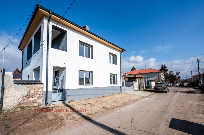 Продава КЪЩА, гр. Елин Пелин, област София област, снимка 2 - Къщи - 49068342