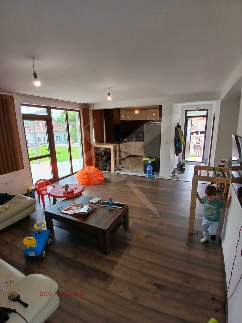 Zu verkaufen  Haus region Plowdiw , Brestowiza , 213 qm | 85817686