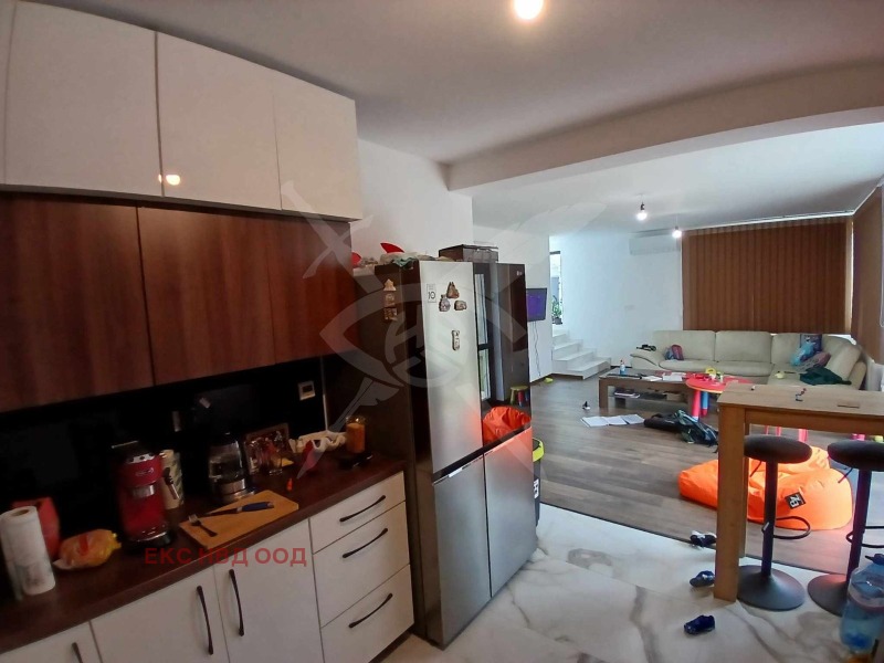 Zu verkaufen  Haus region Plowdiw , Brestowiza , 213 qm | 85817686 - Bild [4]