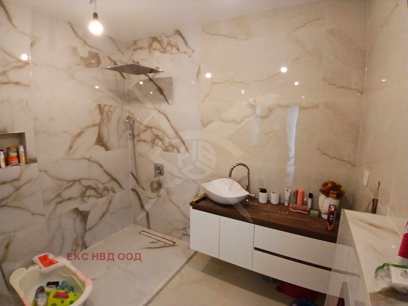 Zu verkaufen  Haus region Plowdiw , Brestowiza , 213 qm | 85817686 - Bild [9]