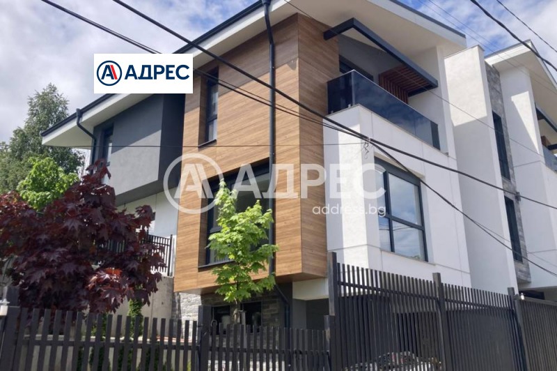 Till salu  Hus Sofia , Dragalevci , 311 kvm | 38420924 - bild [8]