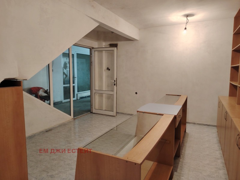 Продава  Офис град Бургас , Център , 18 кв.м | 46613548 - изображение [2]