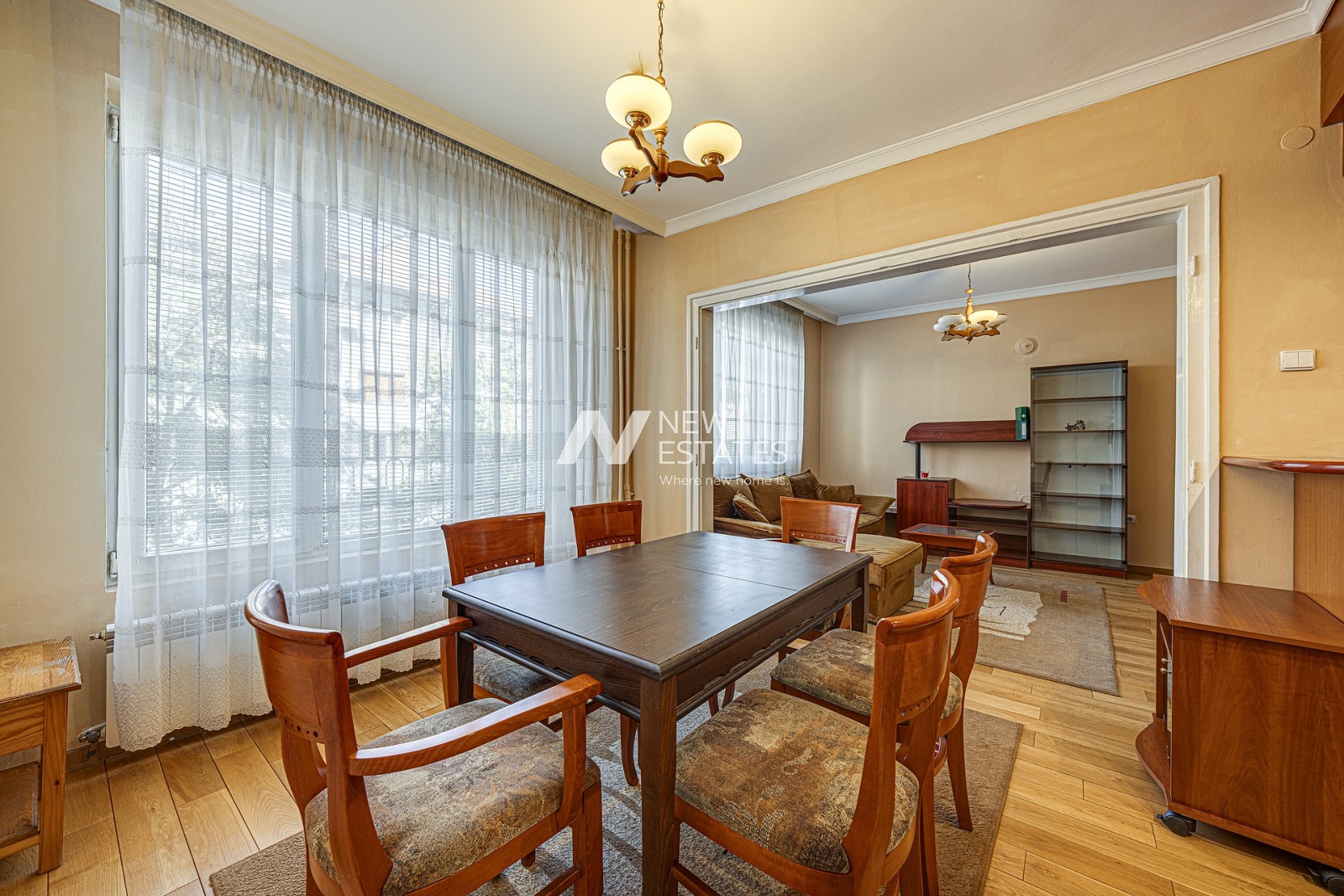 Продава 3-СТАЕН, гр. София, Оборище, снимка 3 - Апартаменти - 56205144