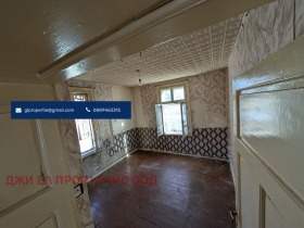 Hus Gulv Tsentar, Sofia 5