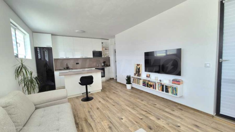 Продава 3-СТАЕН, град Варна, к.к. Св.Св. Константин и Елена • 160000 € • 24438925 — Holmes.bg