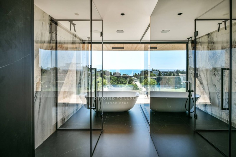 Продается  3 спальни Варна , к.к. Св.Св. Константин и Елена , 376 кв.м | 60348894 - изображение [13]