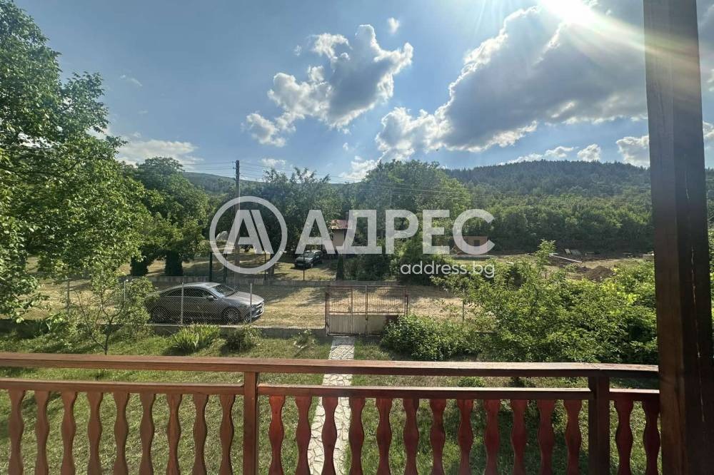 Продава КЪЩА, с. Чуковец, област Перник, снимка 15 - Къщи - 55690929