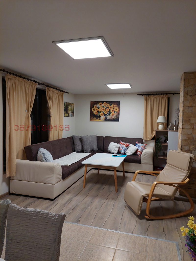 Продава  Къща област Плевен , с. Къртожабене , 210 кв.м | 87722315 - изображение [8]