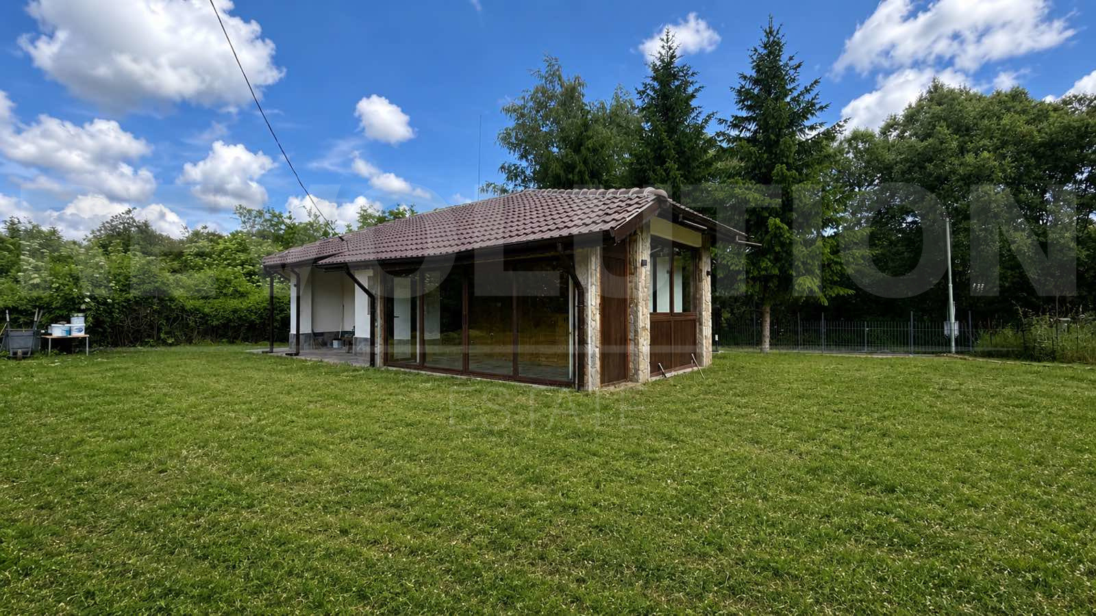 Продава КЪЩА, с. Долни Романци, област Перник, снимка 2 - Къщи - 55146549