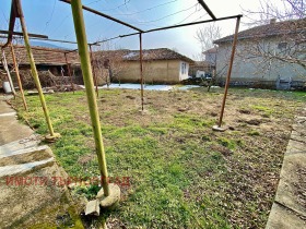 Casa Dguliunitsa, regione Veliko Tarnovo 4