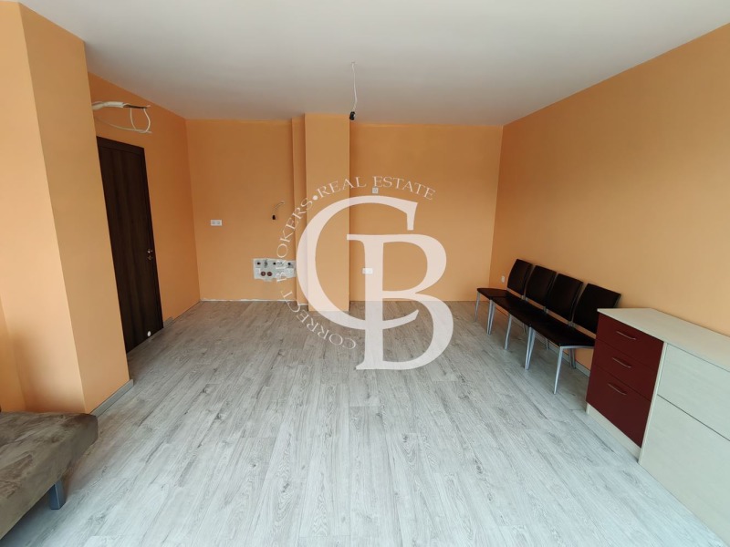 Продава  3-стаен град Варна , Бриз , 105 кв.м | 79089488 - изображение [4]