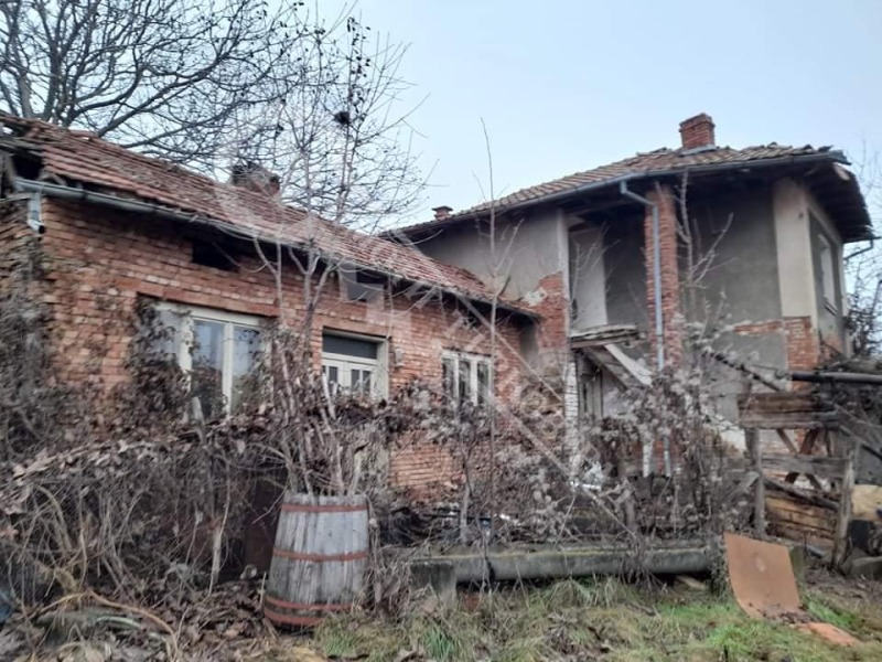 Продава КЪЩА в област Габрово, с. Дамяново - 65 кв.м / 20 000 € » 39 116.60 лв., ИМОТИ ТЪРНОВГРАД