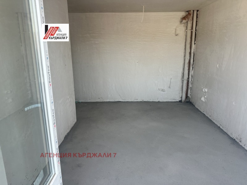 На продаж  2 спальні Кърджали , Възрожденци , 78 кв.м | 13983549 - зображення [3]