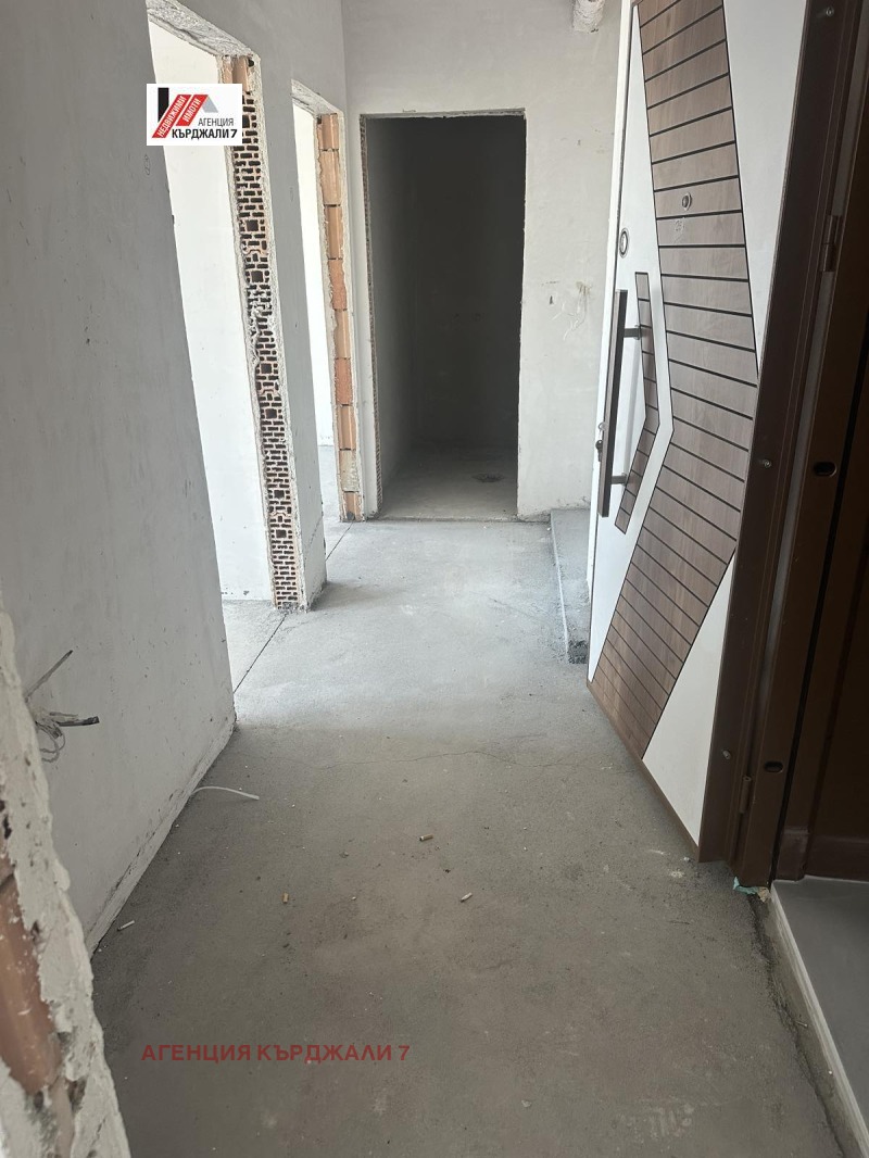 На продаж  2 спальні Кърджали , Възрожденци , 78 кв.м | 13983549