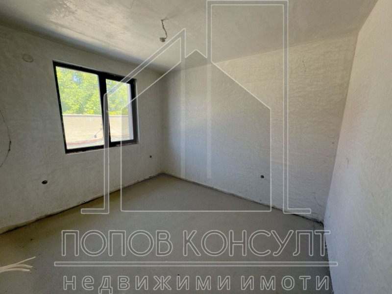 Продава КЪЩА, гр. Пловдив, Остромила, снимка 12 - Къщи - 46546220