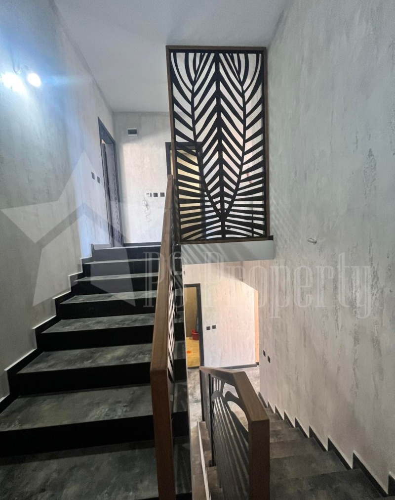 Te koop  Huis Stara Zagora , Studentsko gradtsje , 155 m² | 58216632 - afbeelding [4]