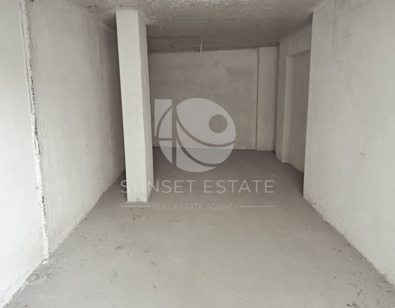 Na sprzedaż  Garaż Burgas , Meden rudnik - zona W , 17 mkw | 11840789 - obraz [2]