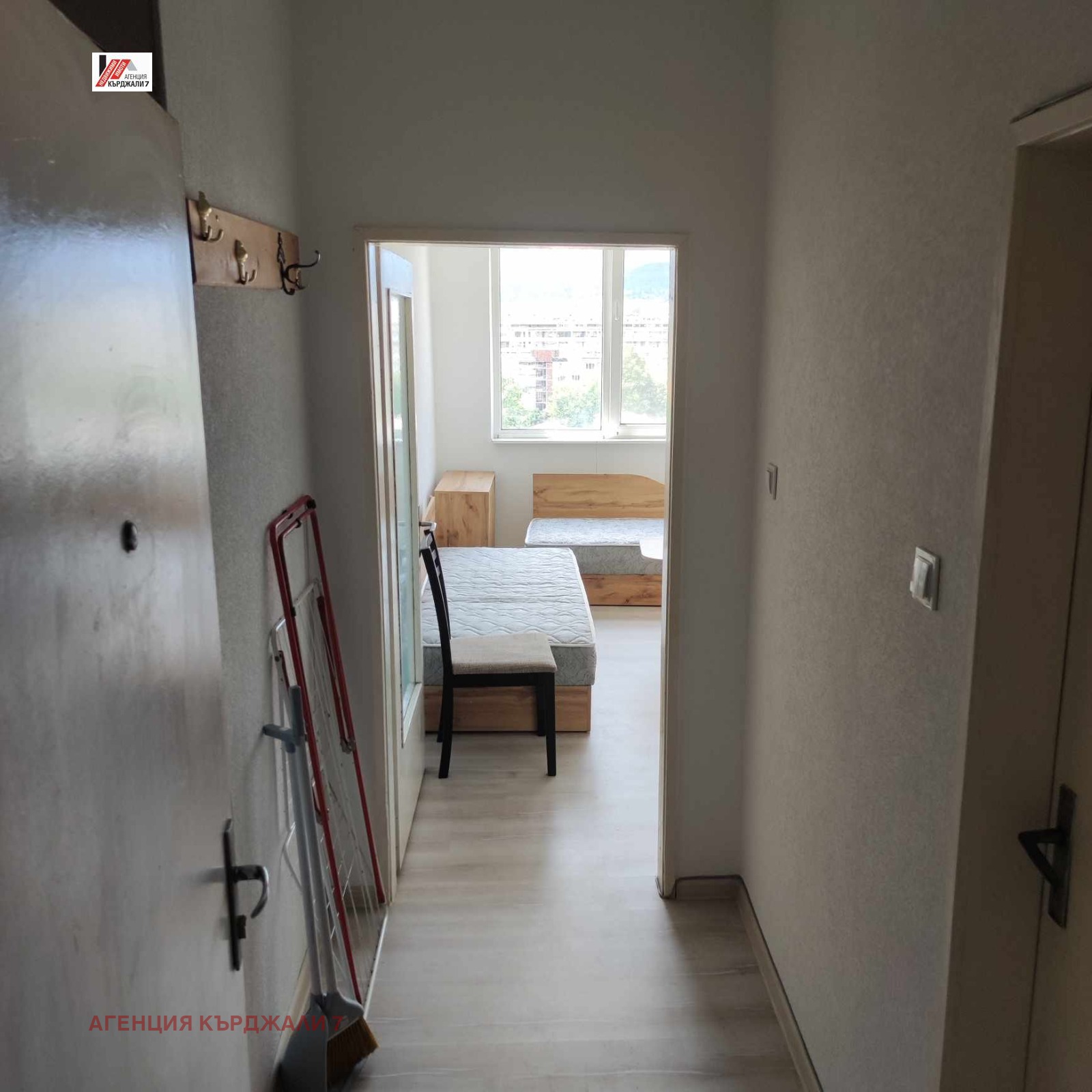 Продава 1-СТАЕН, гр. Кърджали, Студен кладенец, снимка 2 - Апартаменти - 55735550