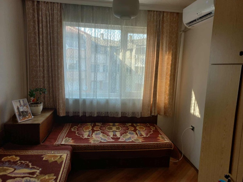 Продава 3-СТАЕН, гр. Пловдив, Център, снимка 3 - Апартаменти - 52564524