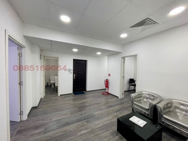 Продава МНОГОСТАЕН, гр. София, Оборище