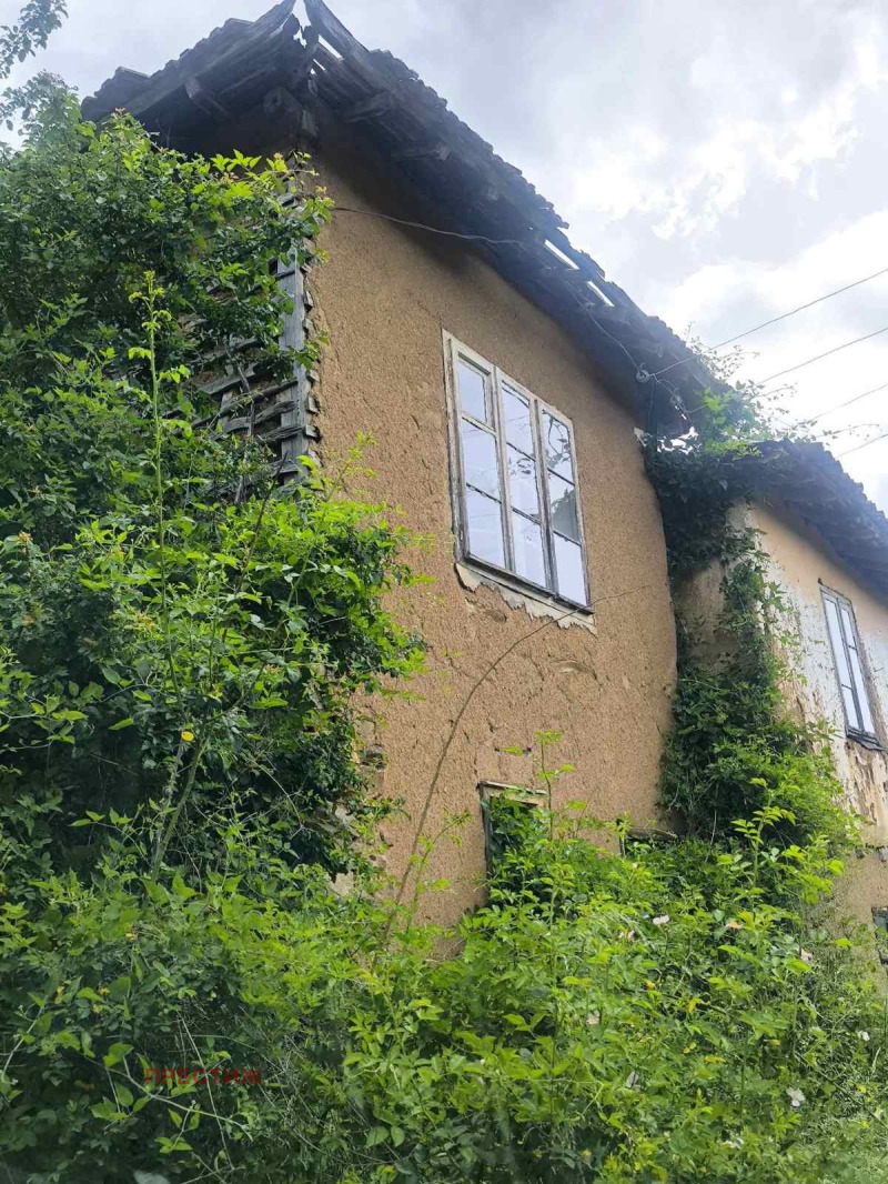 Myytävänä  Talo Pernikin alue , Gorna Sekirna , 50 neliömetriä | 39056176 - kuva [3]