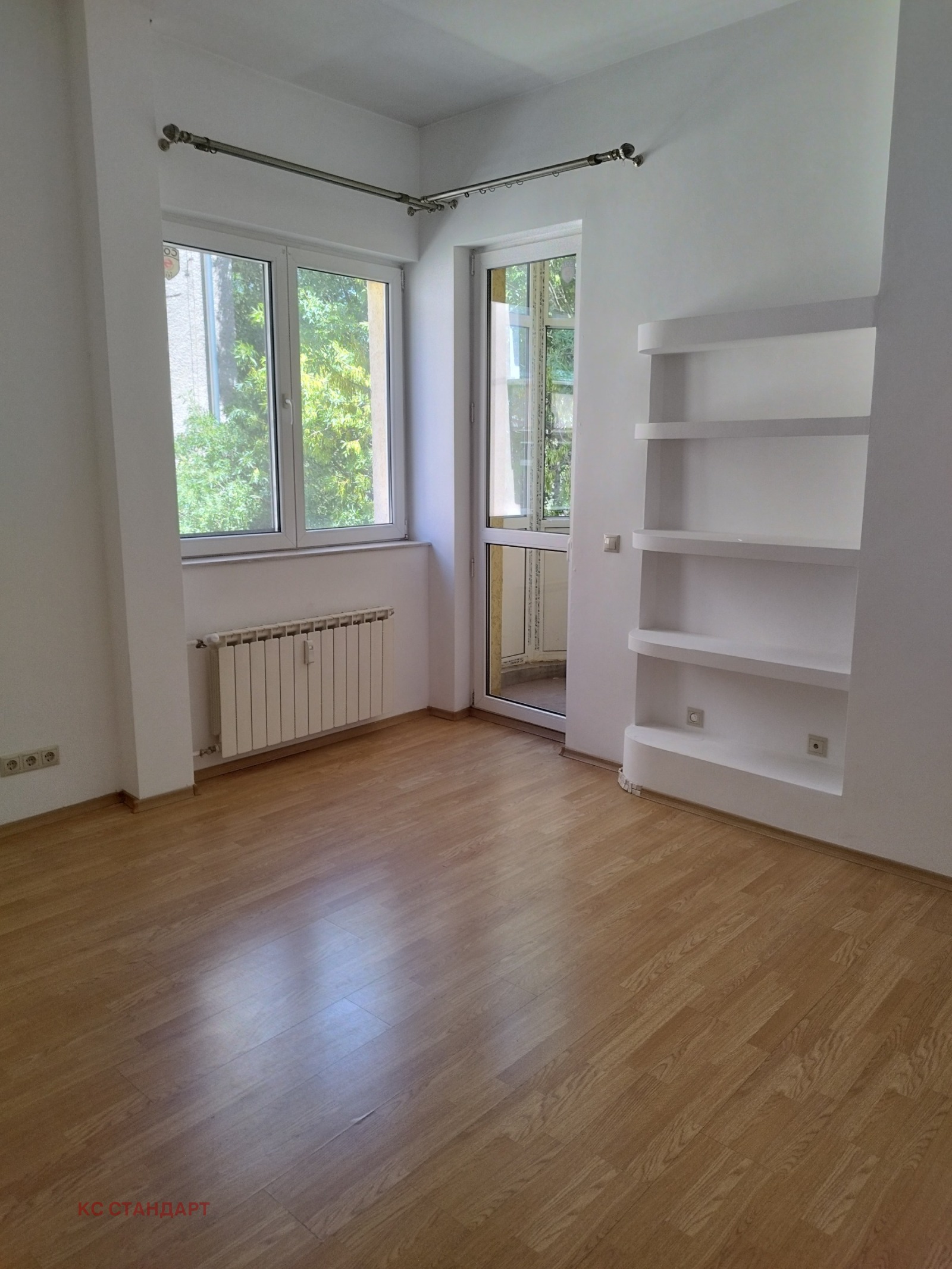 Продава МНОГОСТАЕН, гр. София, Докторски паметник, снимка 9 - Апартаменти - 54645632